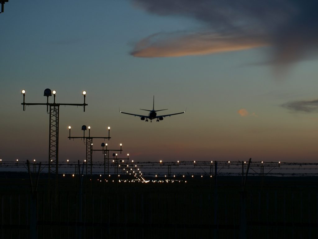 jet 437741 1920
