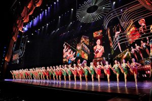 A apresentações do espetáculo Christmas Spectacular Starring The Radio City Rockettes iniciaram no dia 10 de novembro de 2017