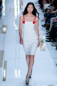 New York Fashion Week retorna oficialmente com desfiles presenciais em setembro