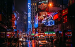 A Broadway exigirá que o público mostre prova de vacinação quando retornar neste outono