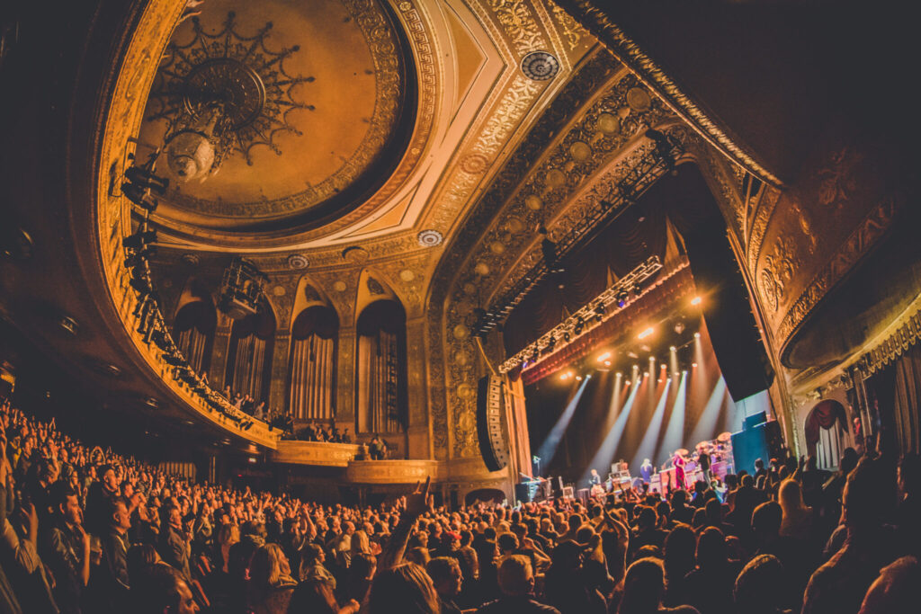 warner theatre