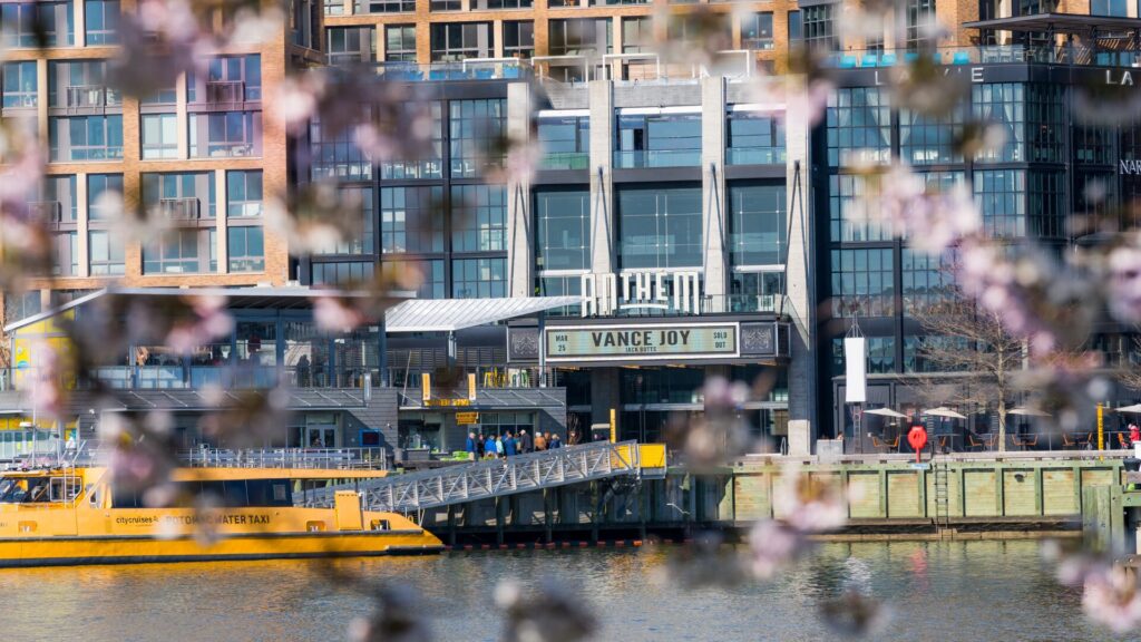 wharf anthem and taxi
