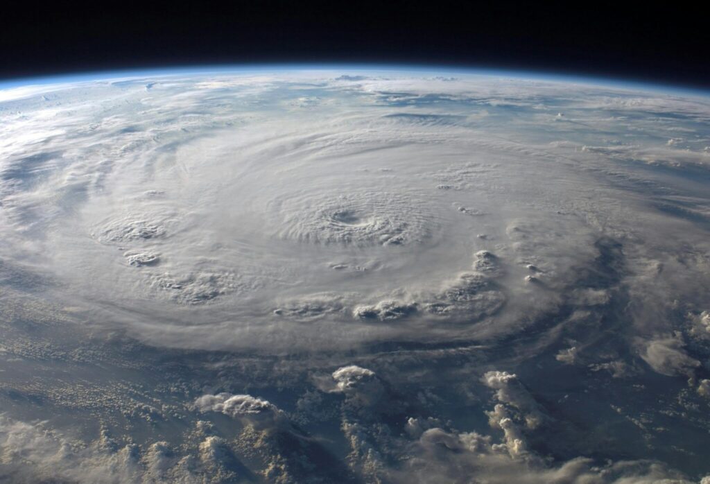 hurricane pexels pixabay 76969