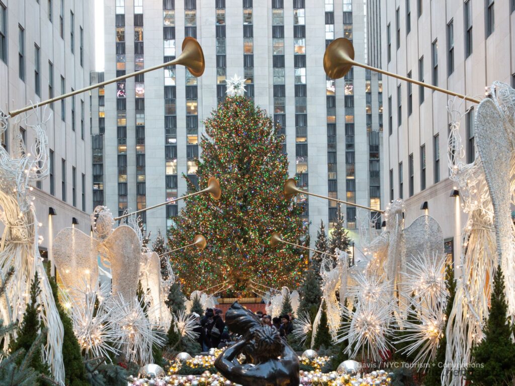 rockefeller center christmas tree 2